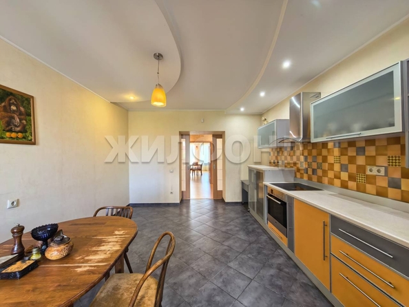 
  Продается 4-комн. квартира 130.3 м². Фото 27.