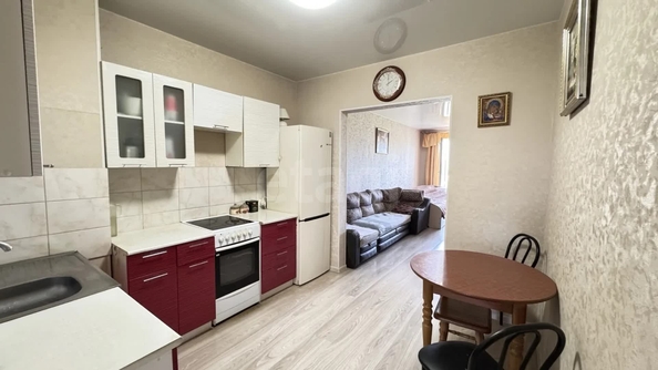 
  Продается 3-комн. квартира 59.6 м². Фото 1.
