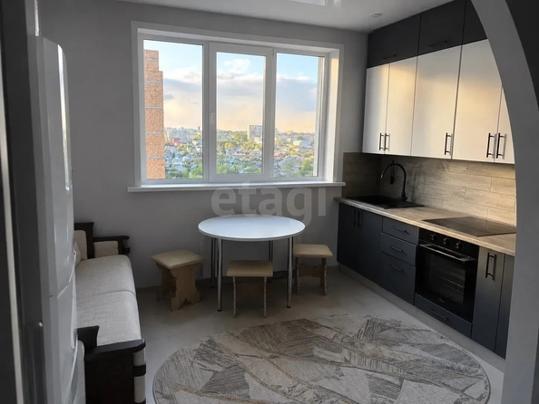 
  Продается 2-комн. квартира 72.8 м². Фото 5.