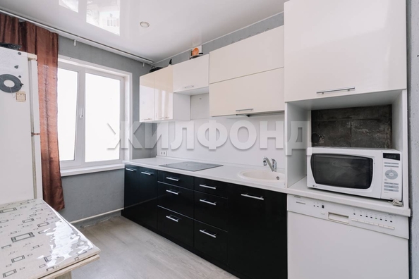 
  Продается 3-комн. квартира 65 м². Фото 1.