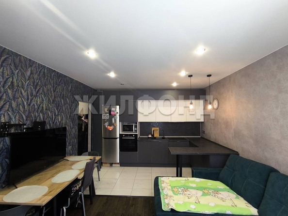 
  Продается 3-комн. квартира 60 м², в ЖК Малахит, дом 5. Фото 2.