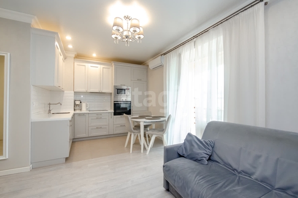 
  Продается 3-комн. квартира 72 м². Фото 1.