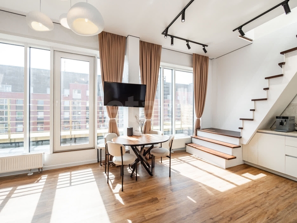 
  Продается 2-комн. квартира 149.5 м², в ЖК Европейский берег,  дом 42. Фото 1.