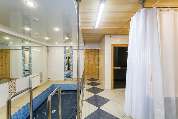 
  Продается универсальное помещение 496.7 м². Фото 8.