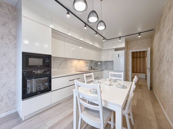 
  Продается 3-комн. квартира 89.3 м², в ЖК История, б/с 1,2. Фото 1.