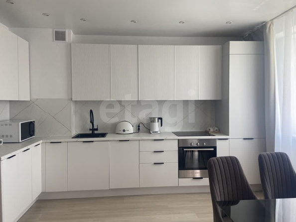 
  Продается 2-комн. квартира 65 м². Фото 15.