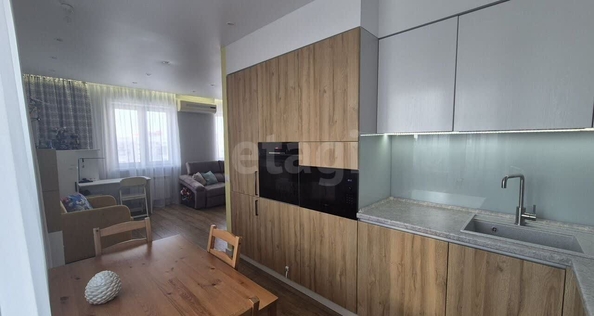 
  Продается 2-комн. квартира 60.7 м². Фото 2.