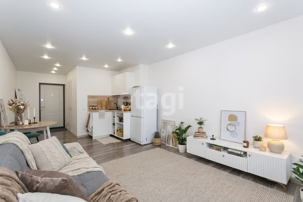 
  Продается студия 27.6 м², в ЖК Гвардейский. Фото 1.