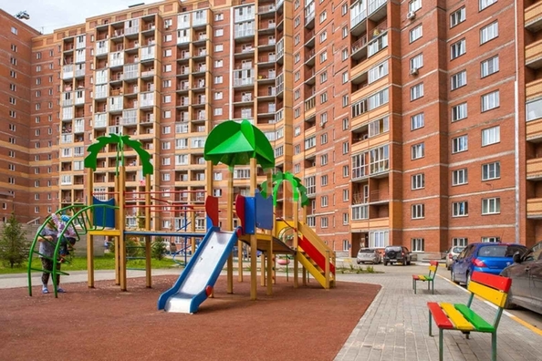 
  Продается 3-комн. квартира 98.6 м², в ЖК Радужный каскад, б/с 19. Фото 4.