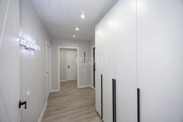 
  Продается 2-комн. квартира 56 м², в ЖК Журавлева, дом 2. Фото 6.