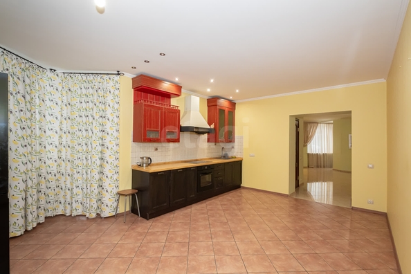 
  Продается 4-комн. квартира 122.2 м². Фото 6.