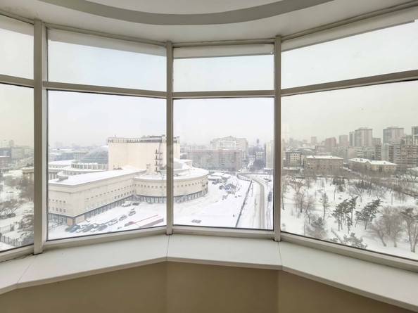 
  Продается 2-комн. квартира 176.8 м². Фото 9.