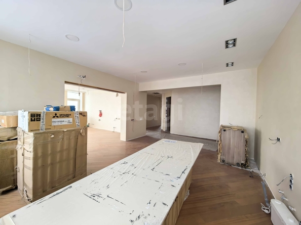 
  Продается 2-комн. квартира 176.8 м². Фото 10.