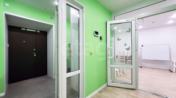 
  Продается универсальное помещение 202 м², в ЖК Радужный каскад, б/с 19. Фото 4.