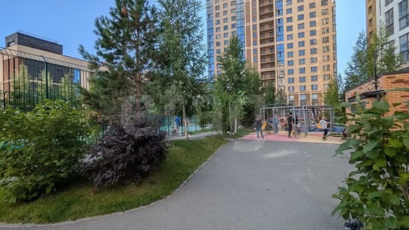 
  Продается 2-комн. квартира 39 м², в ЖК Золотая нива, дом 1. Фото 5.