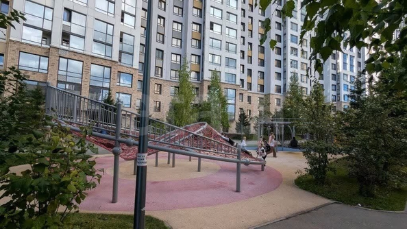 
  Продается 2-комн. квартира 39 м², в ЖК Золотая нива, дом 1. Фото 27.