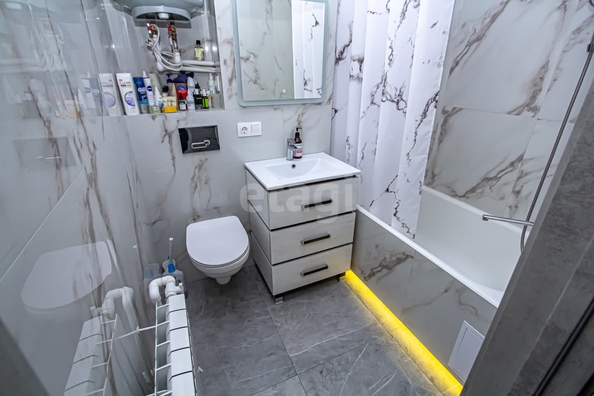 
  Продается 4-комн. квартира 69 м², в ЖК Золотая нива, дом 2. Фото 10.
