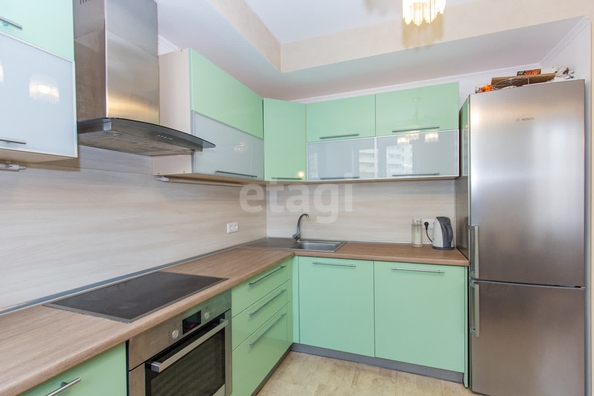 
  Продается 4-комн. квартира 100 м². Фото 1.