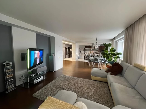 
  Продается 3-комн. квартира 133.4 м². Фото 5.