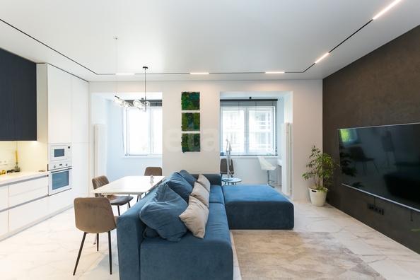 
  Продается 2-комн. квартира 71 м², в ЖК Булгаков. Фото 2.