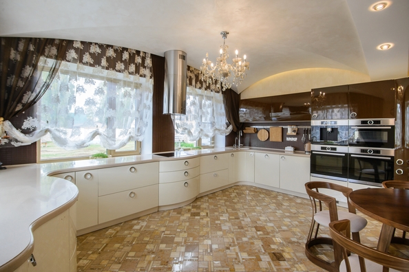 
  Продам коттедж 520.8 м². Фото 14.
