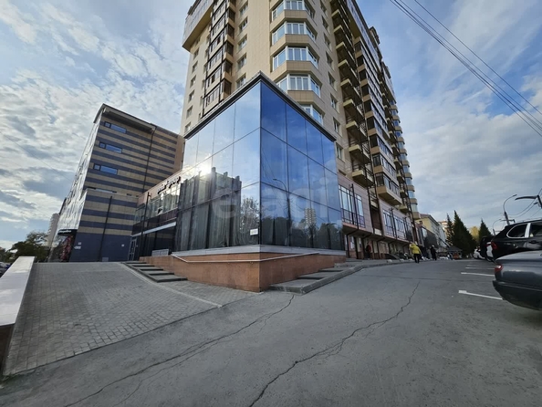 
  Продается универсальное помещение 301.2 м². Фото 1.