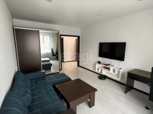 
  Продается 2-комн. квартира 57 м², в ЖК Огни сибири, дом 2. Фото 4.