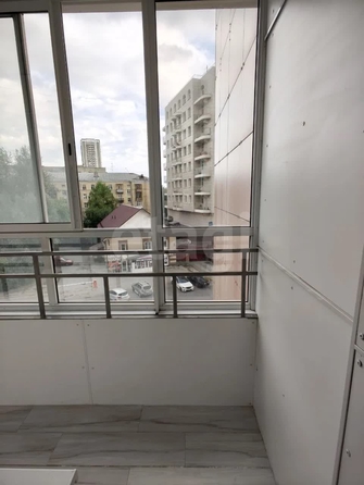 
  Продается 2-комн. квартира 57 м², в ЖК Огни сибири, дом 2. Фото 17.