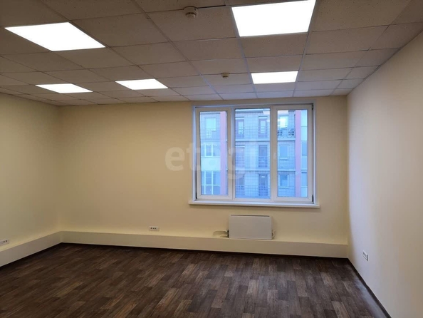 
  Продается универсальное помещение 35.7 м². Фото 1.