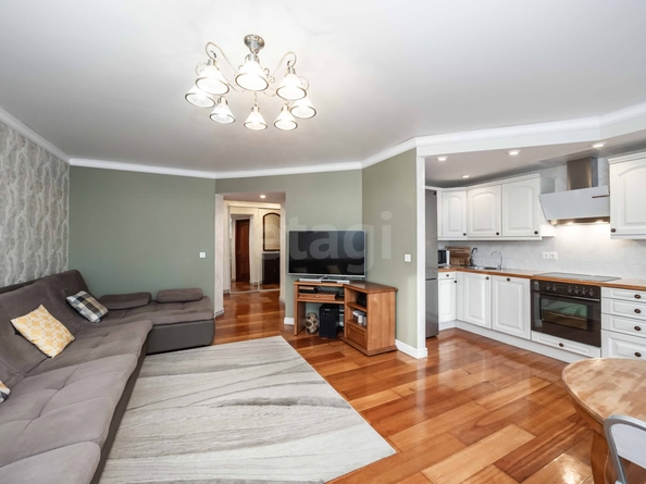 
  Продается 4-комн. квартира 107.7 м². Фото 7.