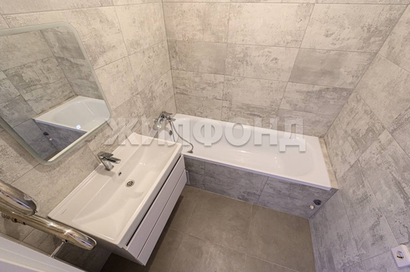 
  Продается 3-комн. квартира 52.5 м², в ЖК Аквамарин, дом 3. Фото 1.
