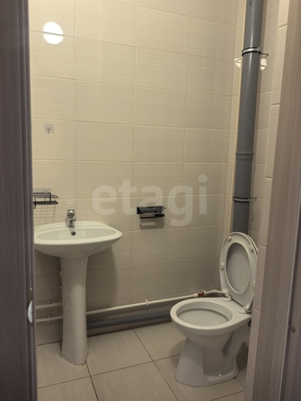 
  Продается 2-комн. квартира 55.2 м², в ЖК Родники, дом 453. Фото 11.