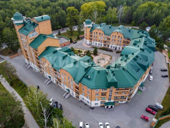 
  Продается 3-комн. квартира 117.6 м². Фото 1.