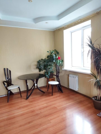 
  Продается 2-комн. квартира 60.8 м². Фото 1.