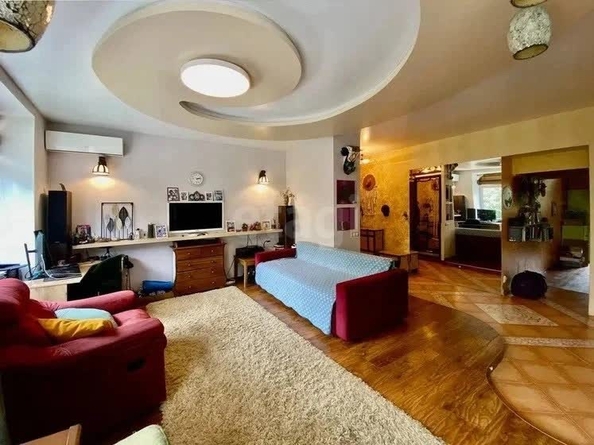 
  Продается 2-комн. квартира 57 м². Фото 2.