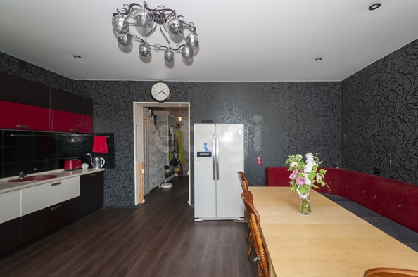
  Продается 4-комн. квартира 174 м². Фото 10.