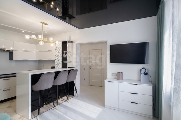 
  Продается 1-комн. квартира 43.8 м², в ЖК Радужный каскад, б/с 19. Фото 10.