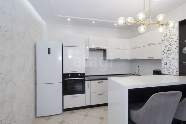 
  Продается 1-комн. квартира 43.8 м², в ЖК Радужный каскад, б/с 19. Фото 12.