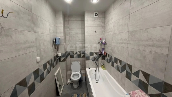 
  Продается 1-комн. квартира 42 м², в ЖК Ясный берег, дом 13. Фото 3.