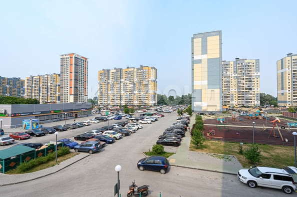 
  Продается 2-комн. квартира 50.2 м², в ЖК Аквамарин, дом 3. Фото 11.