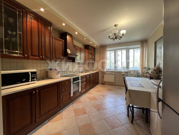 
  Продается 4-комн. квартира 105.1 м². Фото 1.