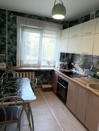 
  Продается 3-комн. квартира 61.4 м². Фото 1.