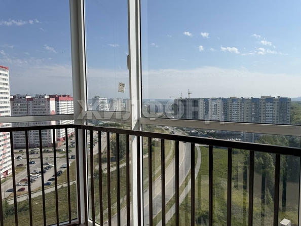 
  Продается 3-комн. квартира 70.1 м², в ЖК На Петухова, дом 2. Фото 8.