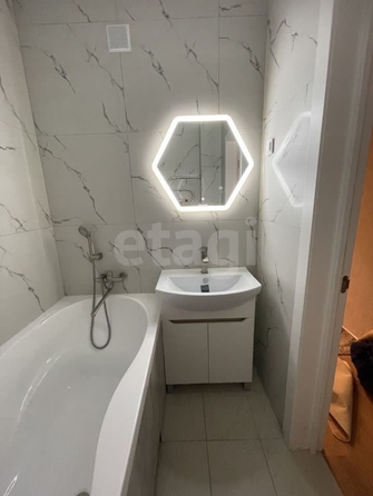 
  Продается 2-комн. квартира 76.4 м². Фото 1.