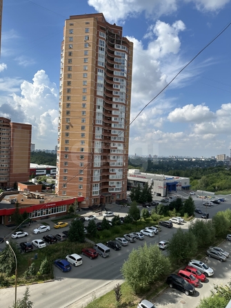 
  Продается 4-комн. квартира 94.8 м². Фото 9.