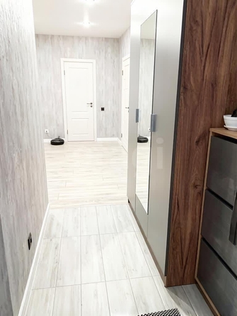 
  Продается 3-комн. квартира 76 м², в ЖК Солнечные часы, 3 очередь, дом 5. Фото 16.