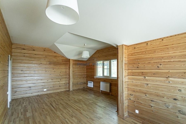 
  Продам коттедж 295 м². Фото 16.