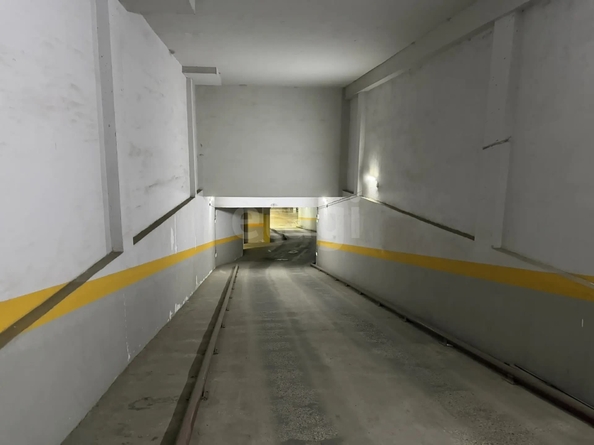 
  Продается парковка 39 м², в ЖК Семьи шамшиных, 55. Фото 2.