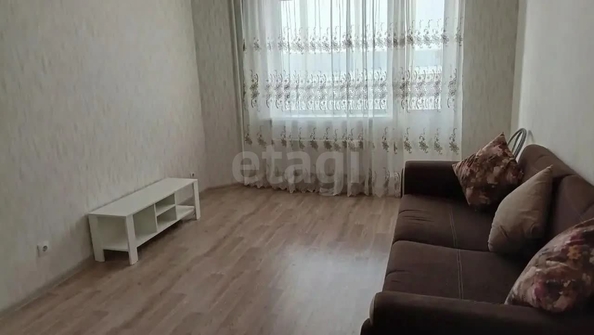 
  Продается 1-комн. квартира 37 м², в ЖК Чистая Слобода, дом 61. Фото 4.