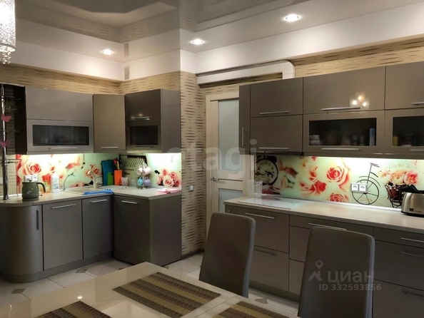 
  Продается 2-комн. квартира 106 м², в ЖК Родонит, дом 1. Фото 3.